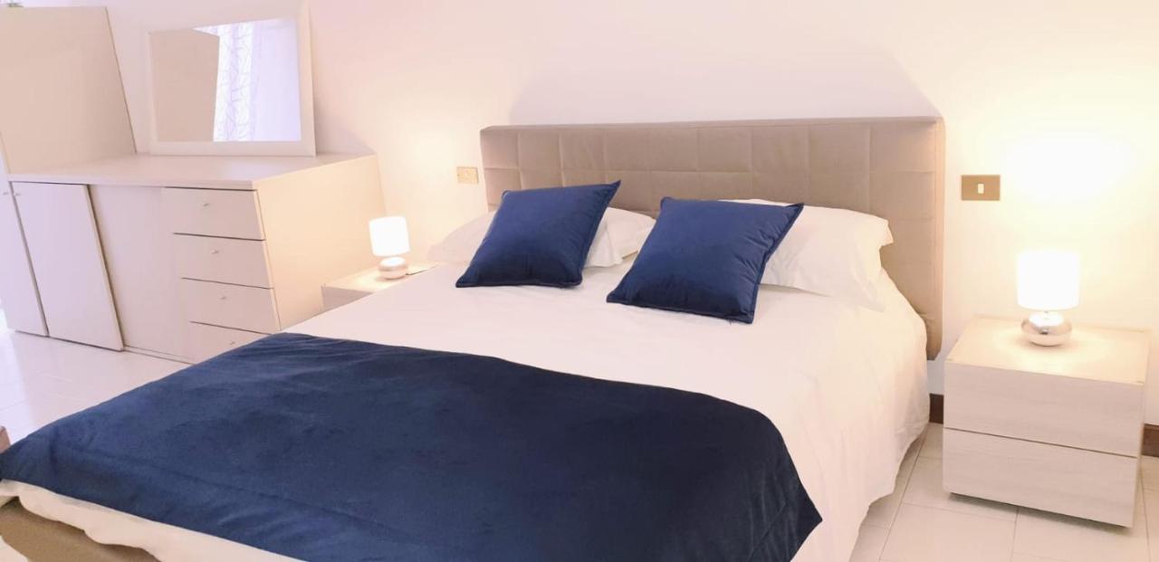 Apartment Centro Storico Verona , Samaritana N.4 ภายนอก รูปภาพ